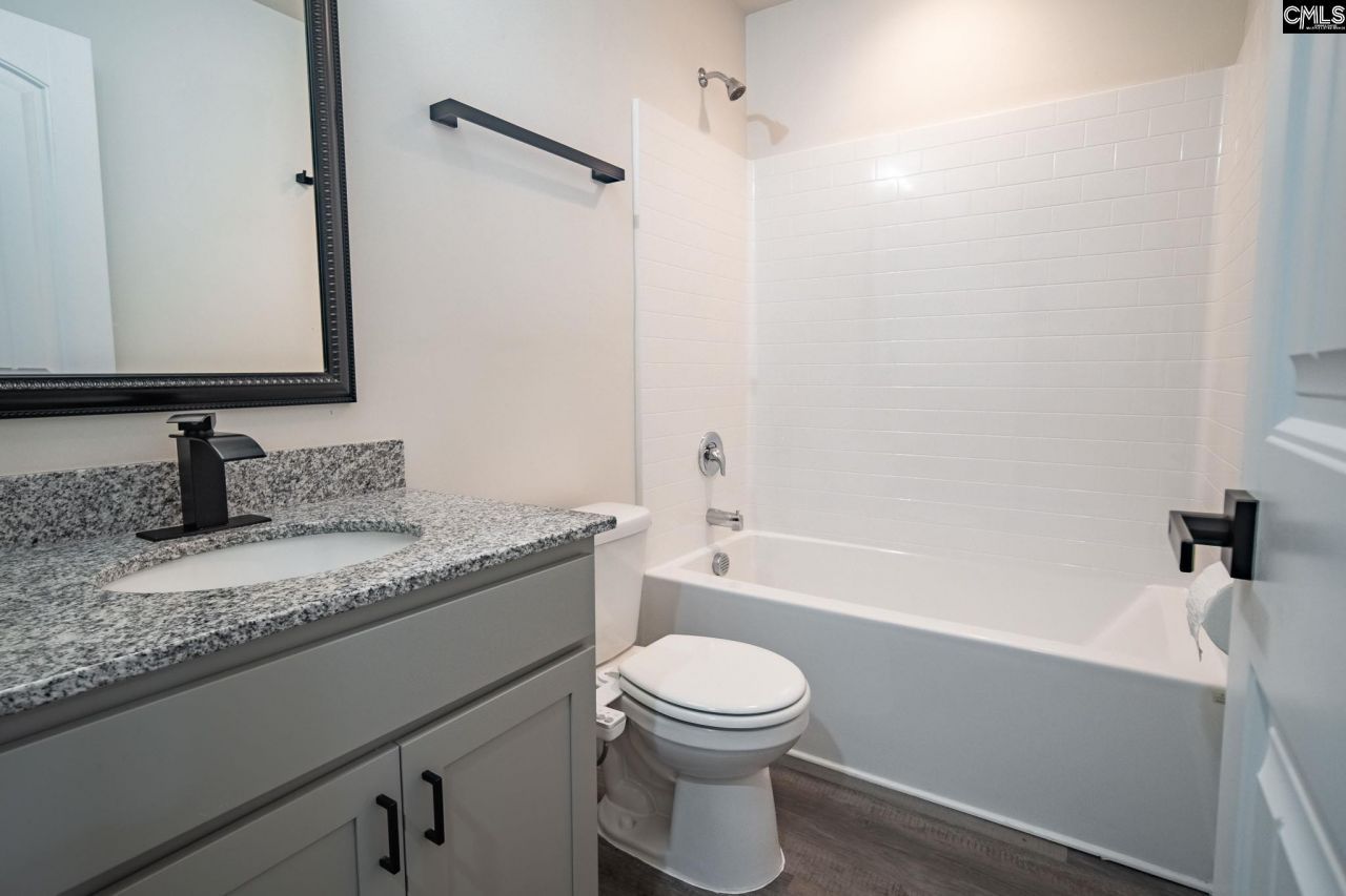 2025 Barnhart Drive  Photo 17