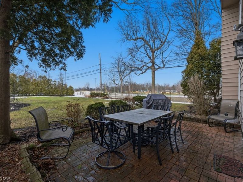 1884 Brainard Road, Lyndhurst, OH 44124 Photo 27