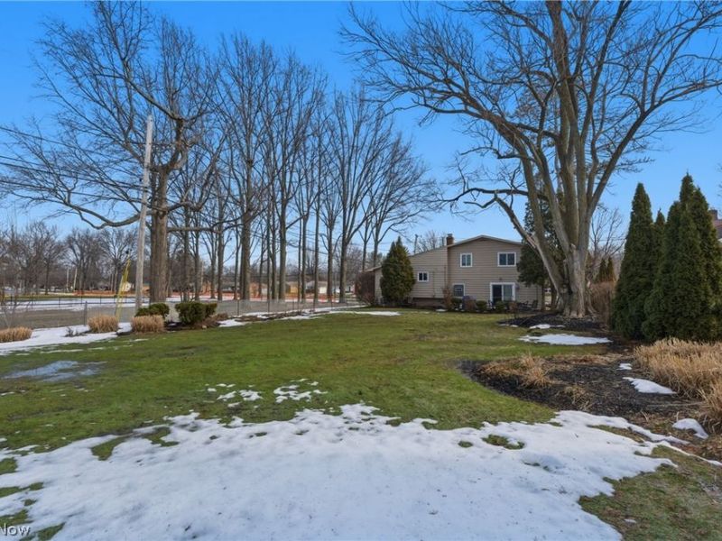 1884 Brainard Road, Lyndhurst, OH 44124 Photo 30