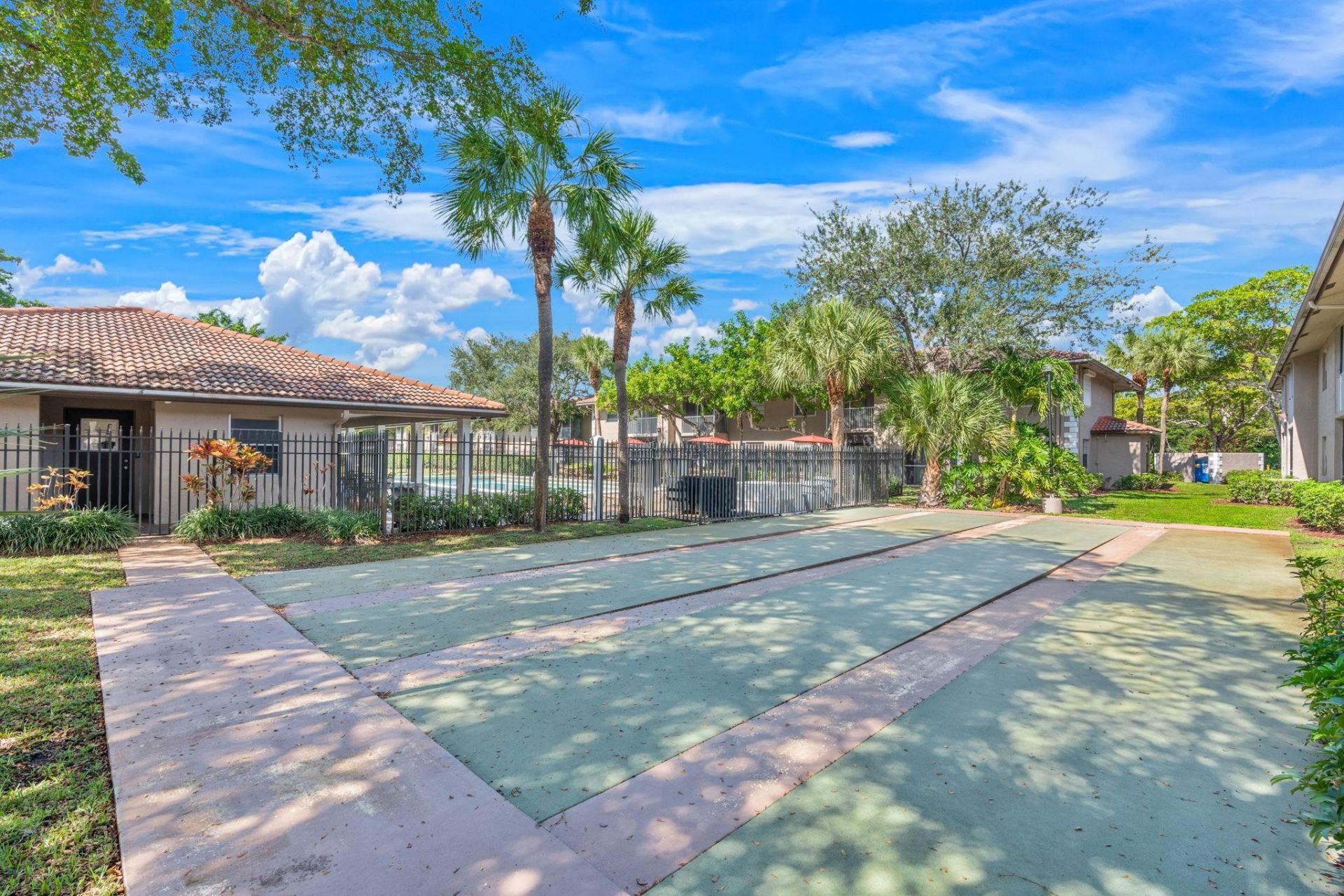 8800 Royal Palm Boulevard, Unit 204-1, Coral Springs, FL 33065 Photo