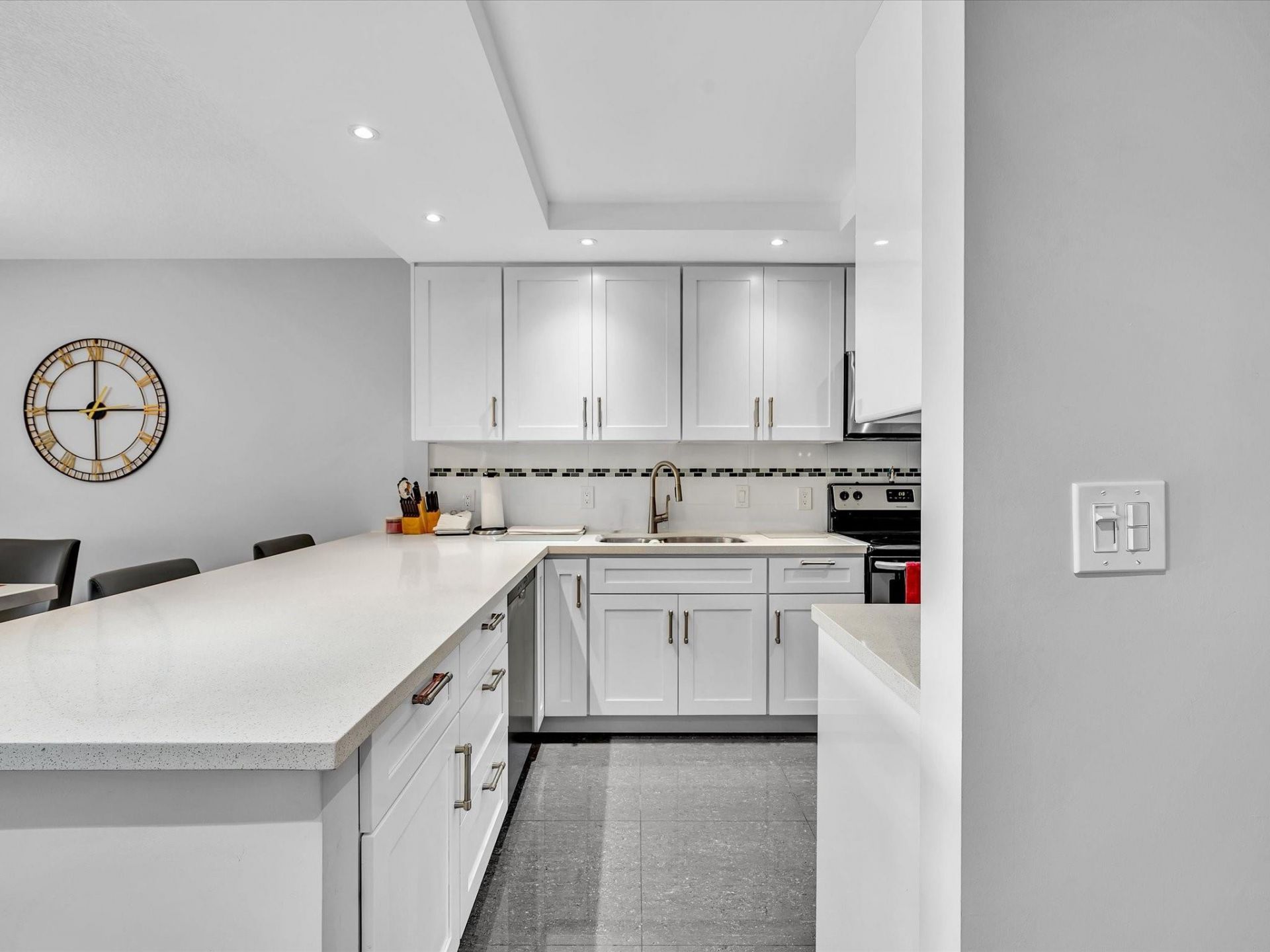 4030 W Palm Aire Drive, Unit 308, Pompano Beach, FL 33069 Photo