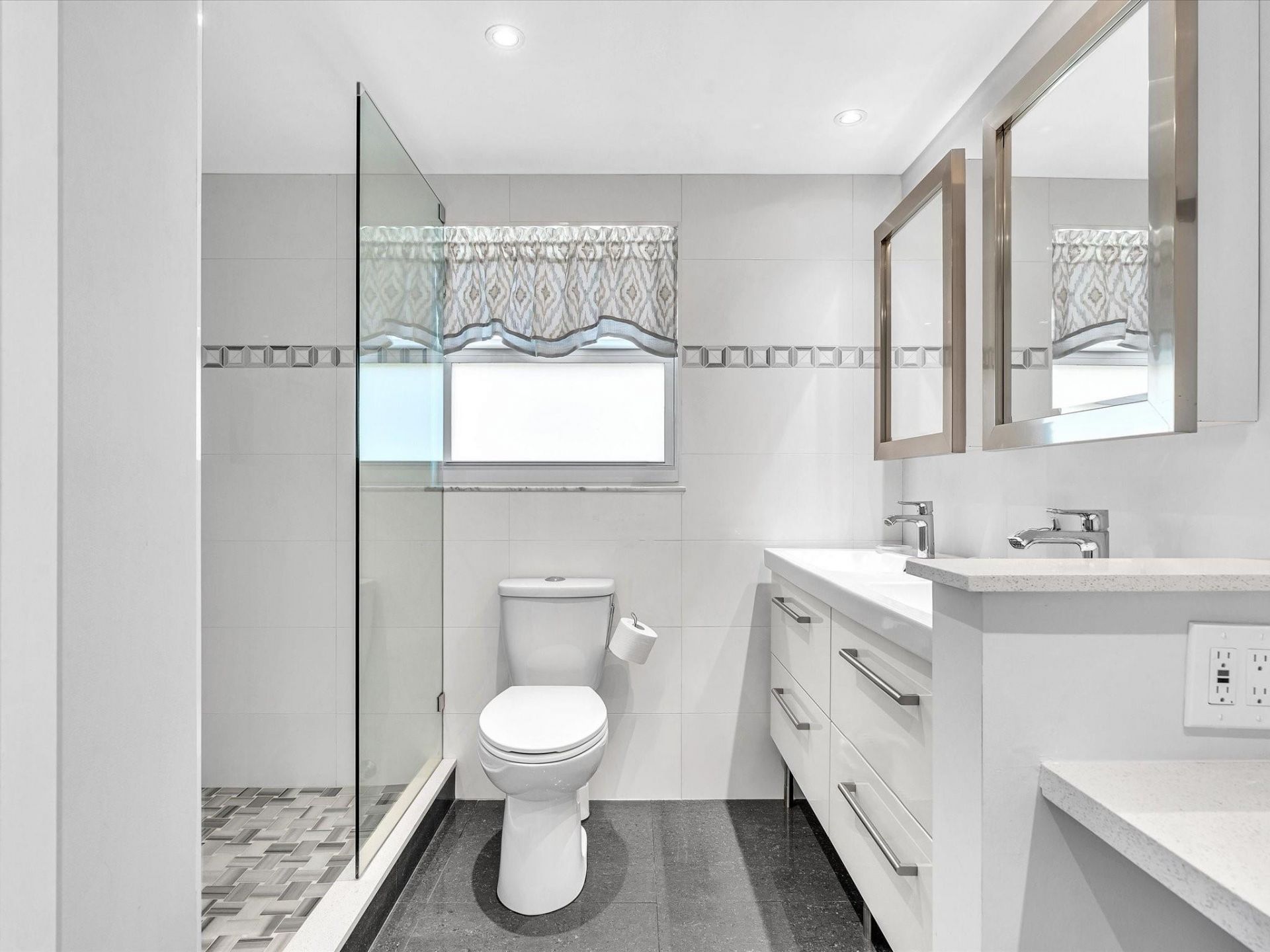 4030 W Palm Aire Drive, Unit 308, Pompano Beach, FL 33069 Photo