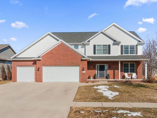 2812 Vrooman Court, Bloomington, IL 61704