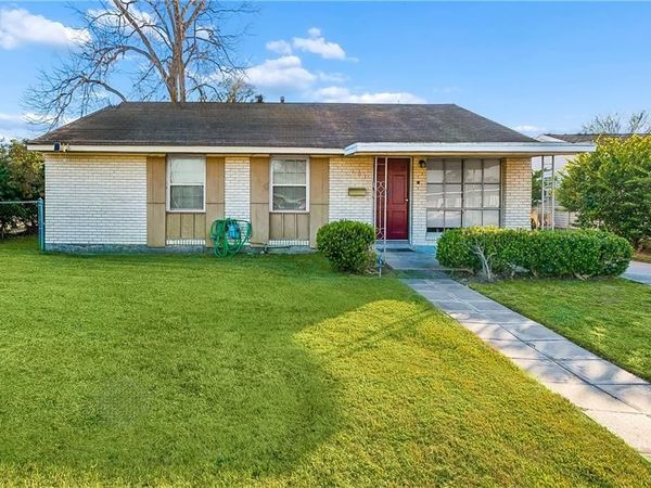 101 FELICIA Drive, Avondale, LA 70094