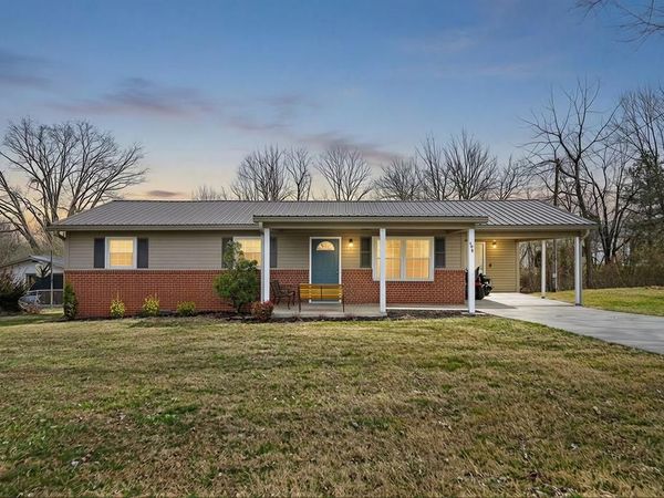 150 Dillon St, Crossville, TN 38555