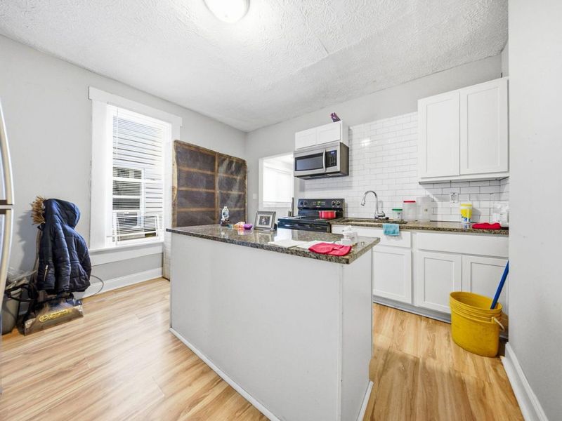 1862 S 6th Street, Columbus, OH 43207 Photo 8