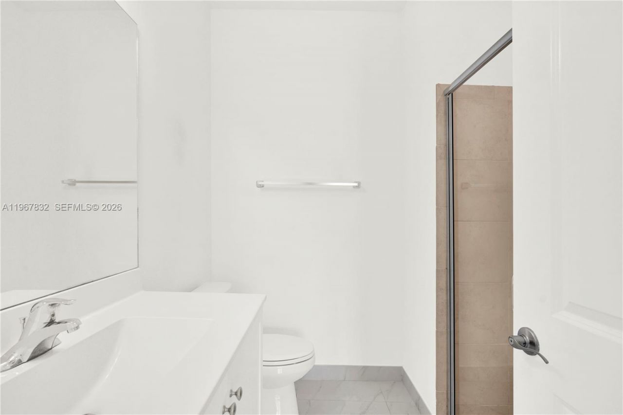 19059 SW 134th Ct, Miami, FL 33177 Photo