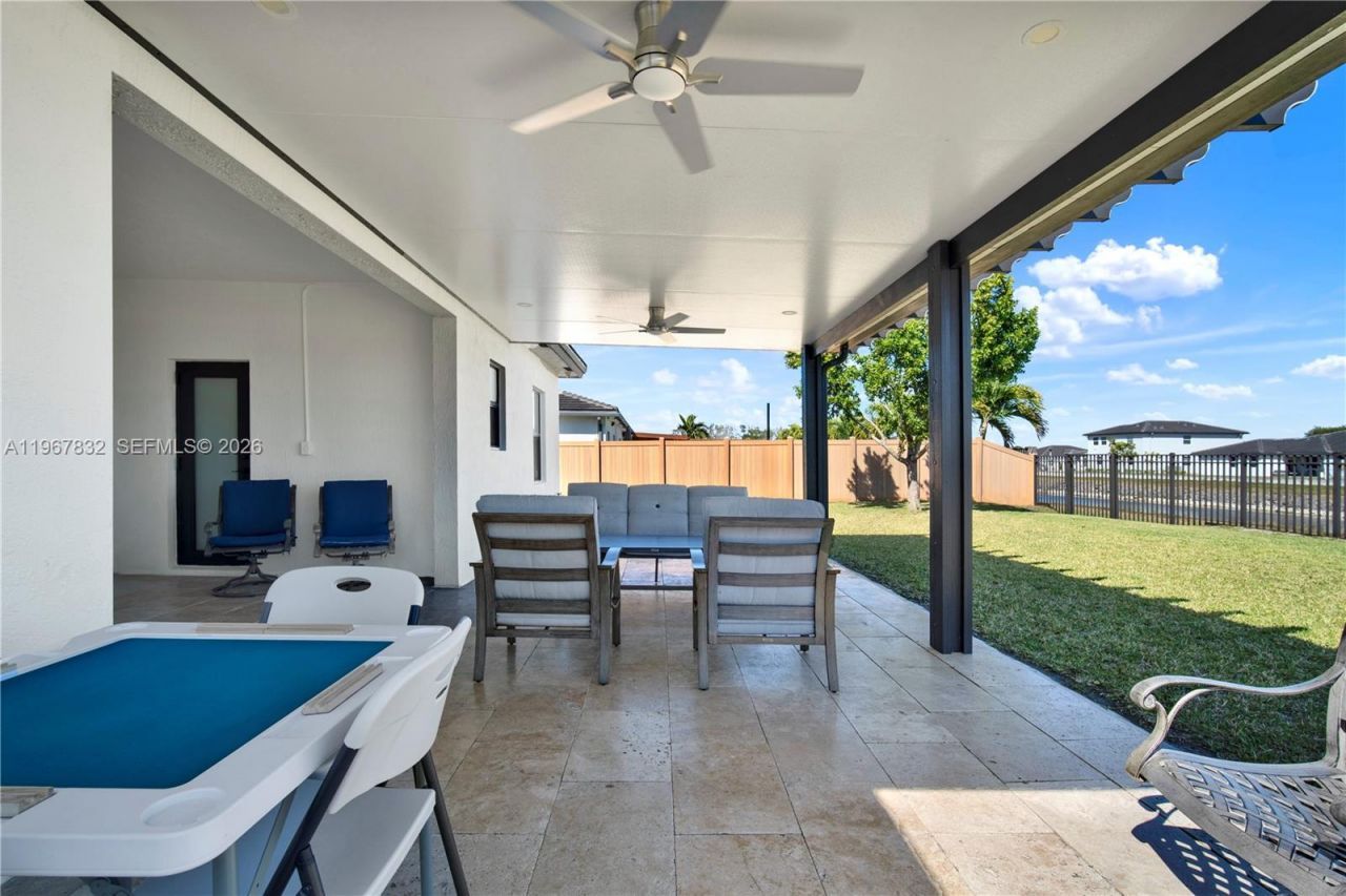 19059 SW 134th Ct, Miami, FL 33177 Photo