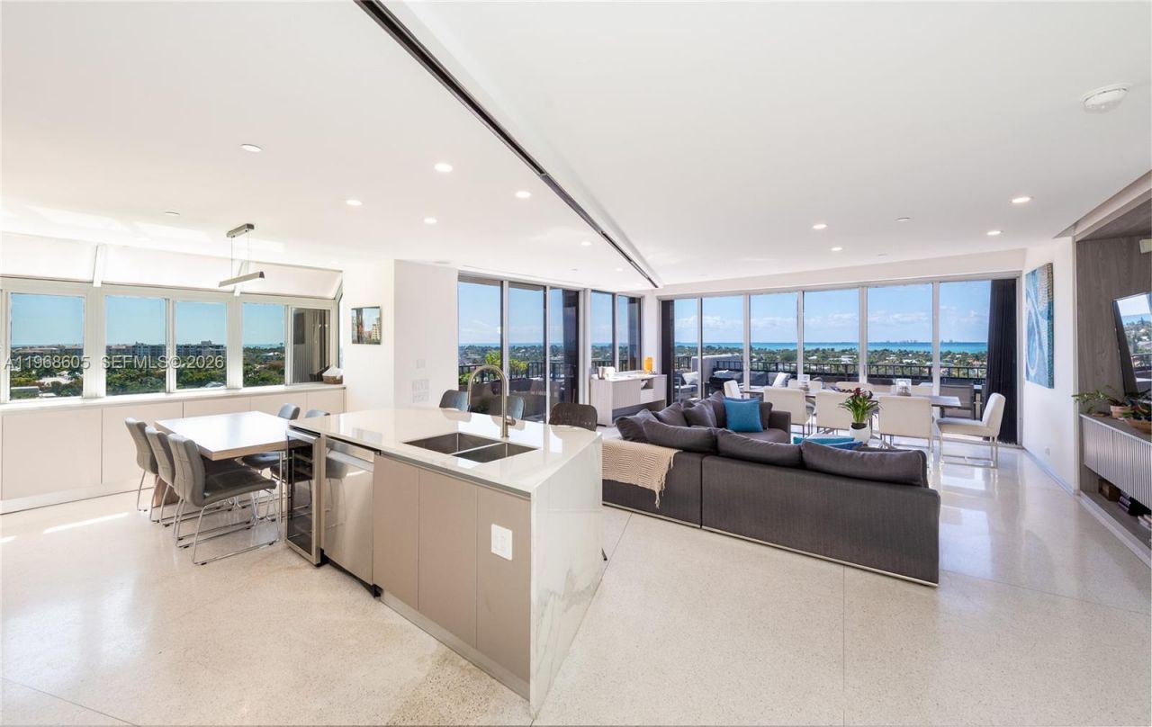 151 Crandon Blvd, Unit 939, Key Biscayne, FL 33149 Photo