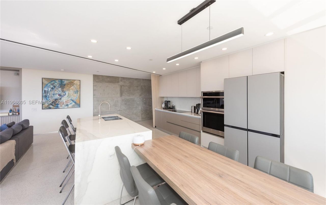 151 Crandon Blvd, Unit 939, Key Biscayne, FL 33149 Photo