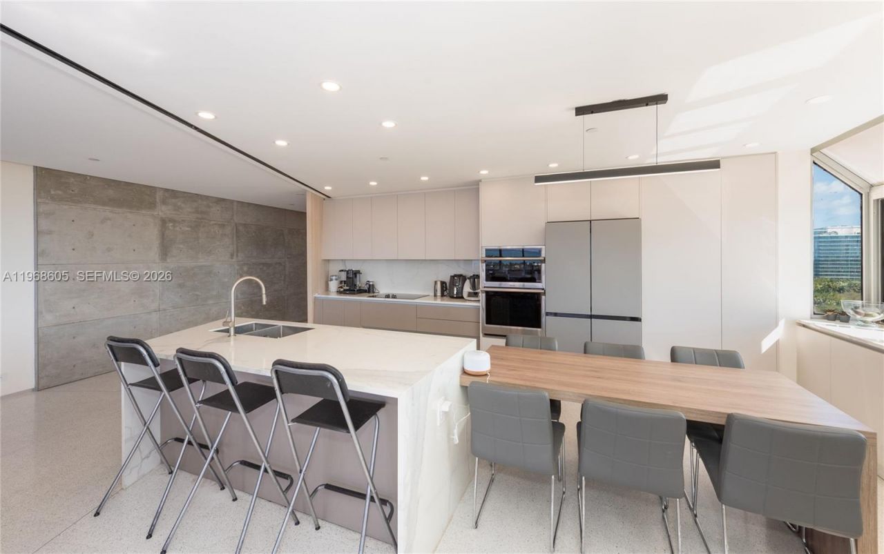 151 Crandon Blvd, Unit 939, Key Biscayne, FL 33149 Photo