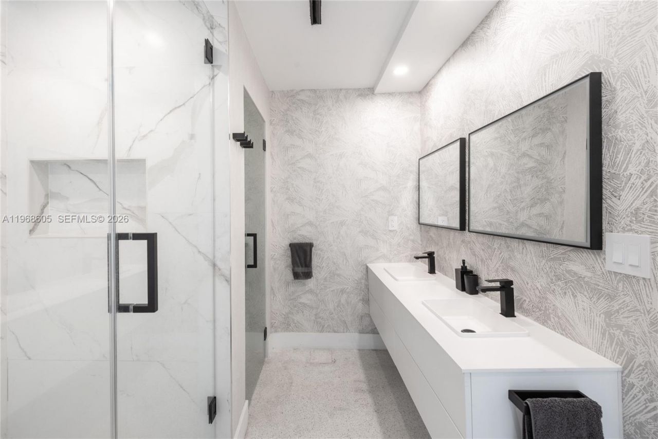 151 Crandon Blvd, Unit 939, Key Biscayne, FL 33149 Photo