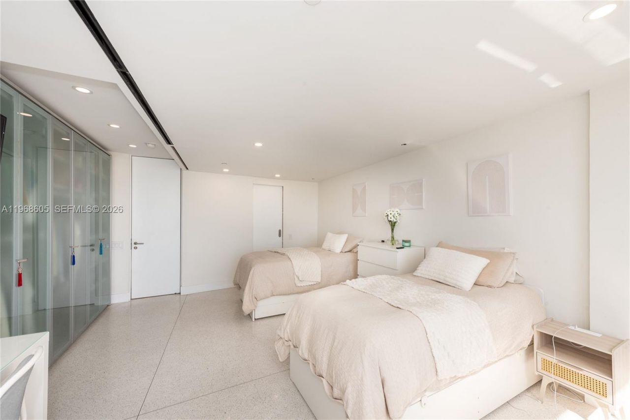 151 Crandon Blvd, Unit 939, Key Biscayne, FL 33149 Photo