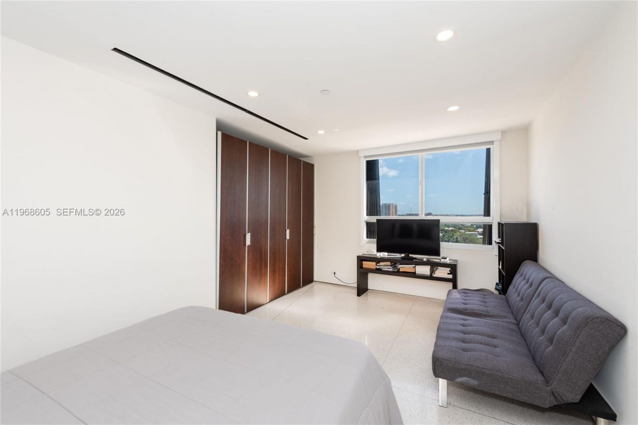 151 Crandon Blvd, Unit 939, Key Biscayne, FL 33149 Photo