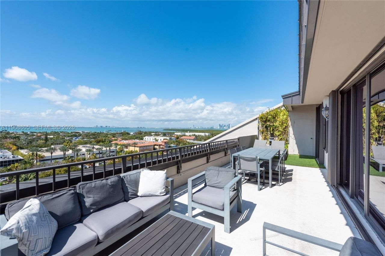 151 Crandon Blvd, Unit 939, Key Biscayne, FL 33149 Photo