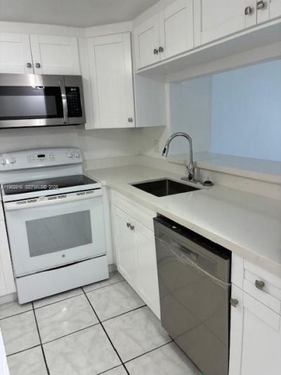 19805 SW 114th Ave, Unit 218, Miami, FL 33157 Photo