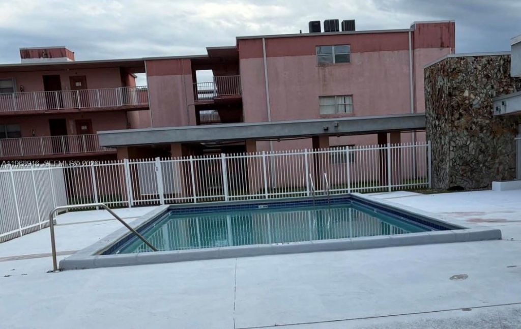 19805 SW 114th Ave, Unit 218, Miami, FL 33157 Photo