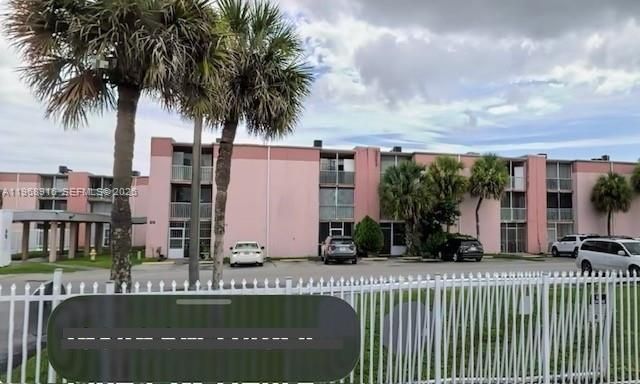 19805 SW 114th Ave, Unit 218, Miami, FL 33157 Photo