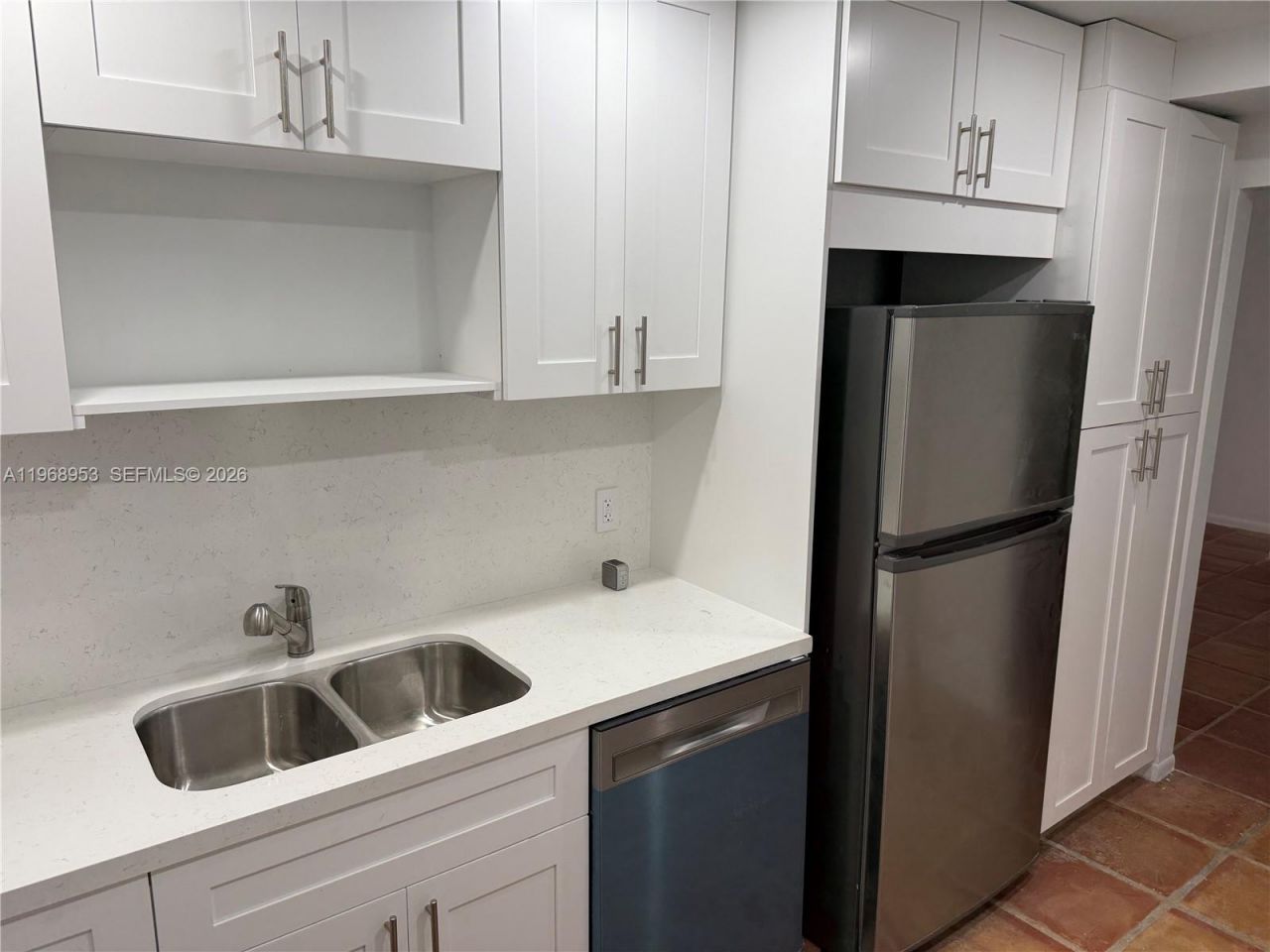 90 Edgewater Dr, Unit 1016, Coral Gables, FL 33133 Photo