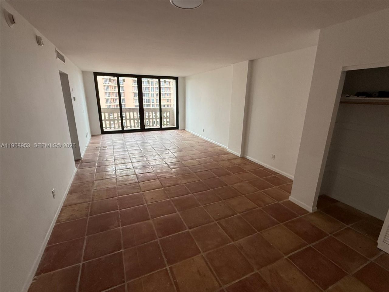 90 Edgewater Dr, Unit 1016, Coral Gables, FL 33133 Photo