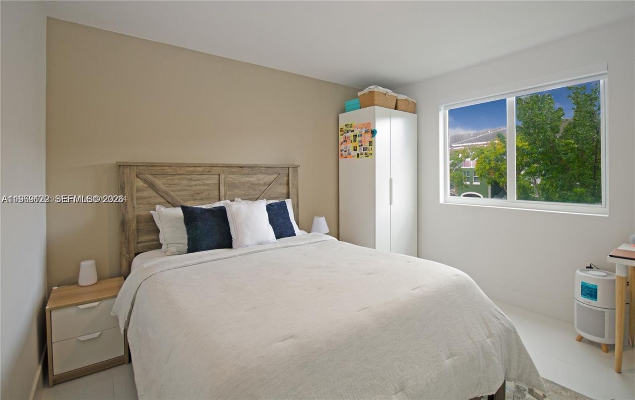 10950 NW 82nd St, Unit 204, Doral, FL 33178 Photo