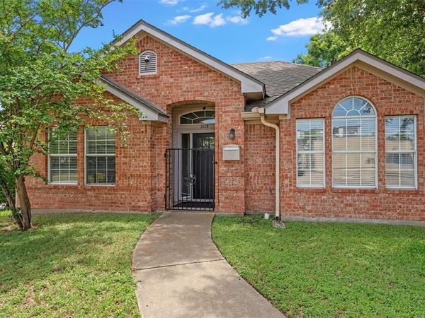 1118 Bagby Avenue, Waco, TX 76706
