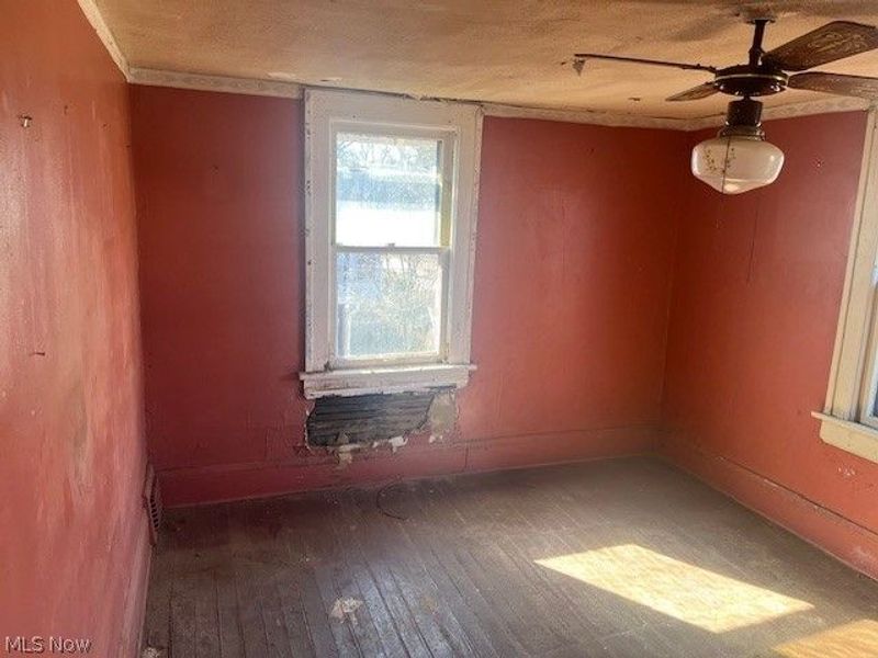 973 Nevin Street, Akron, OH 44310 Photo 14