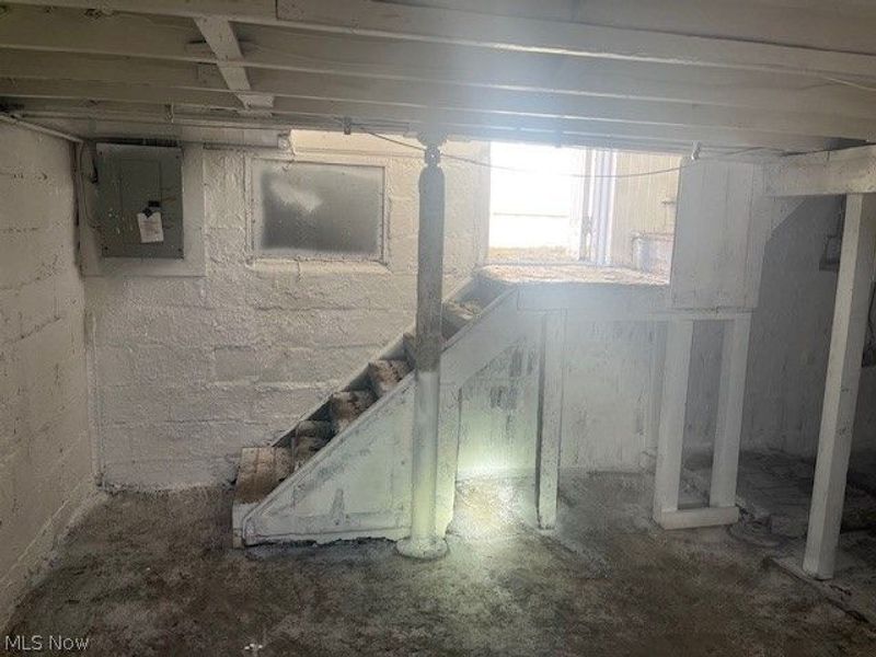 973 Nevin Street, Akron, OH 44310 Photo 18