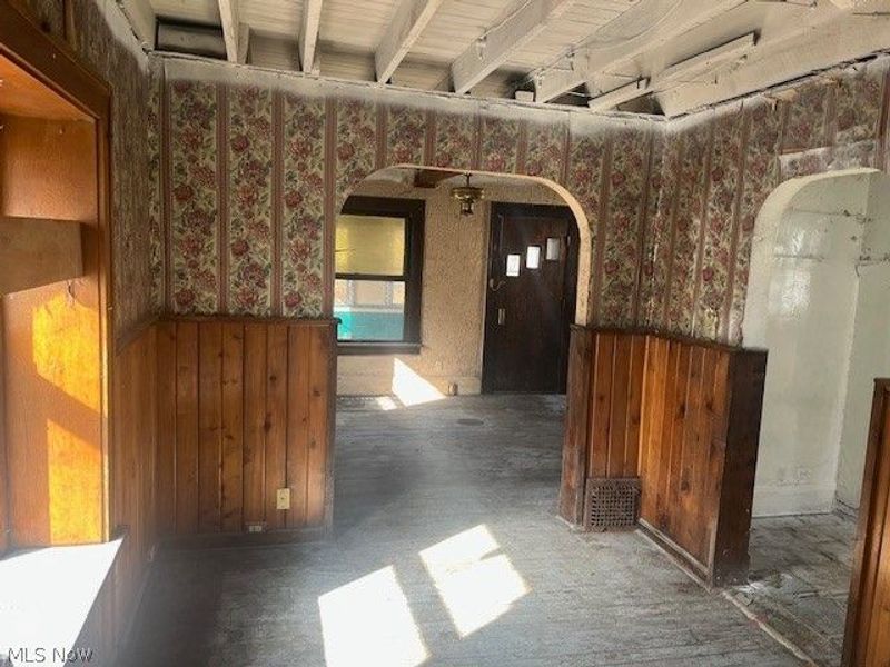 973 Nevin Street, Akron, OH 44310 Photo 7