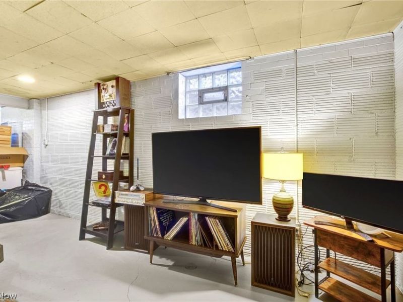 115 Grandin Road, Akron, OH 44313 Photo 21