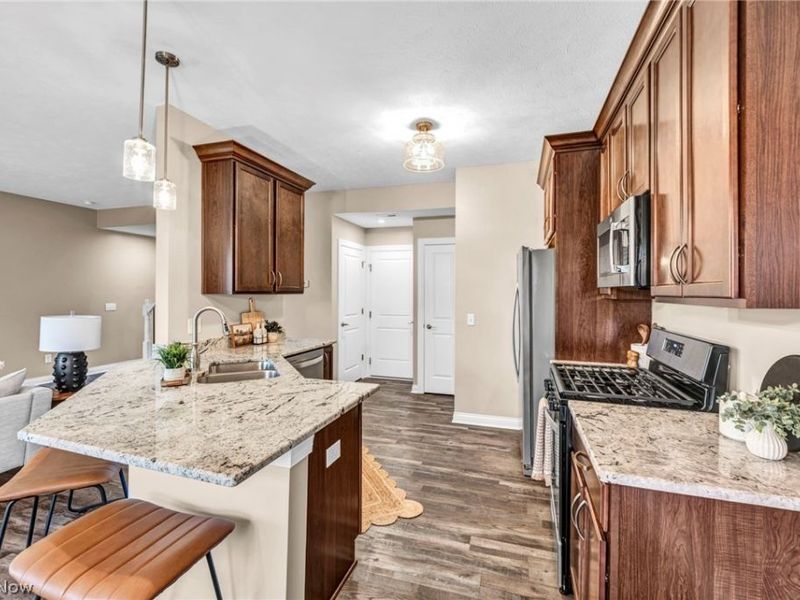 137 Larimar Drive, Willowick, OH 44095 Photo 11