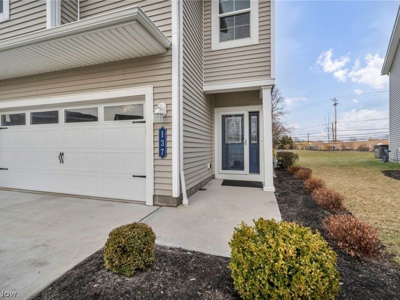 137 Larimar Drive, Willowick, OH 44095 Photo 3