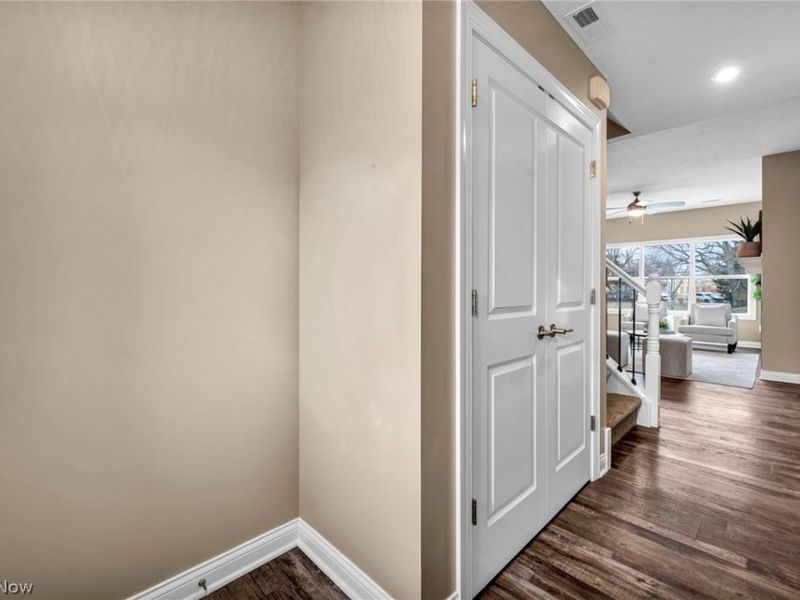 137 Larimar Drive, Willowick, OH 44095 Photo 4