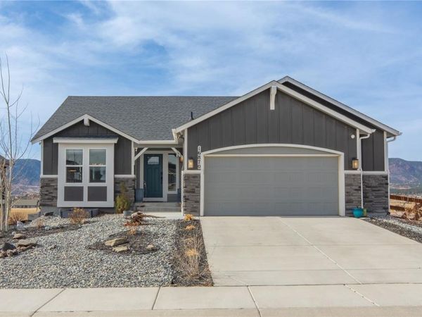 16870 Roaming Elk Drive, Monument, CO 80132