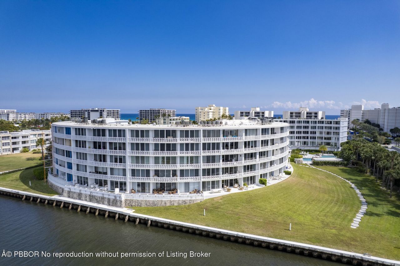 2760 S Ocean Boulevard S, Unit 107, Palm Beach, FL 33480 Photo