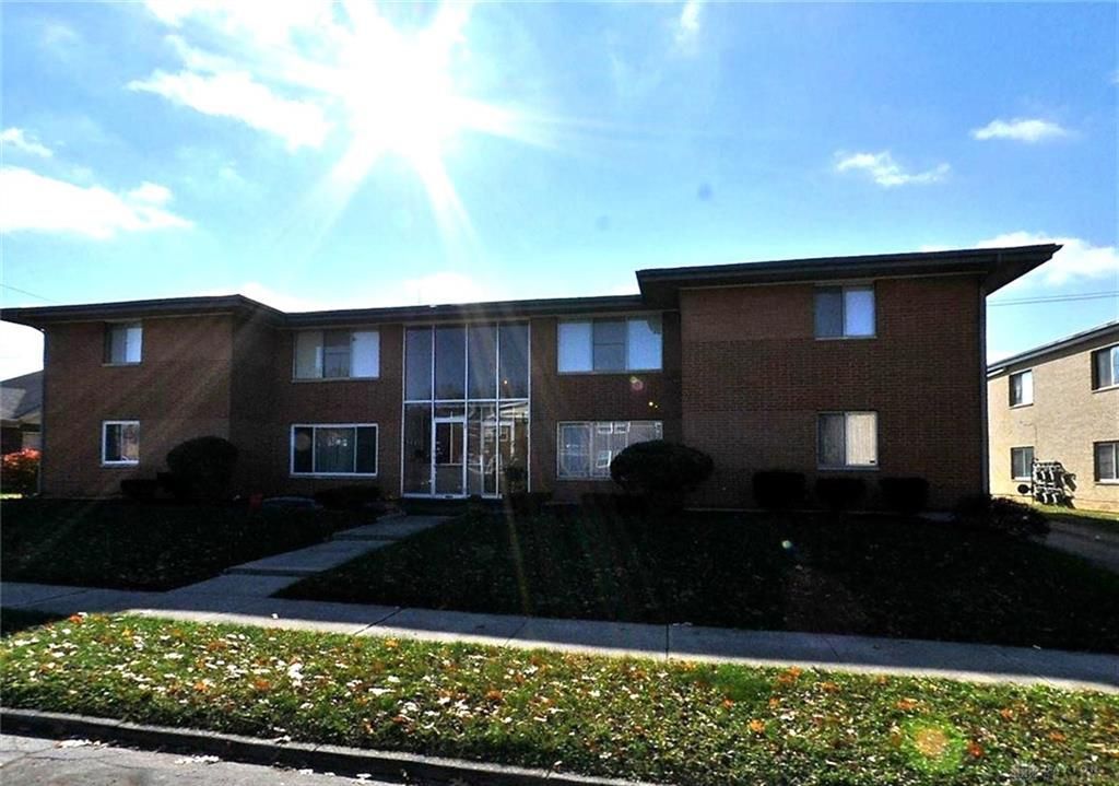 3140 Valerie Arms Drive, Unit 2, Dayton, OH 45405 Main Photo