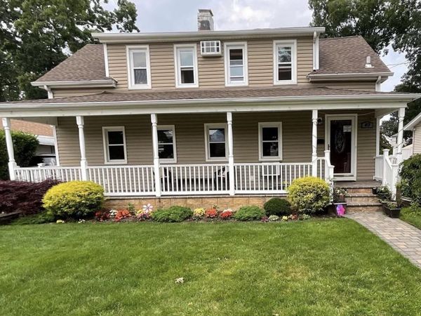 49 Forest Avenue , Valley Stream, NY 11581