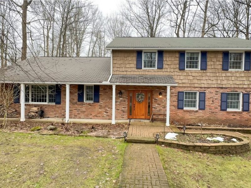 17886 Lost Trail, Chagrin Falls, OH 44023 Photo 1