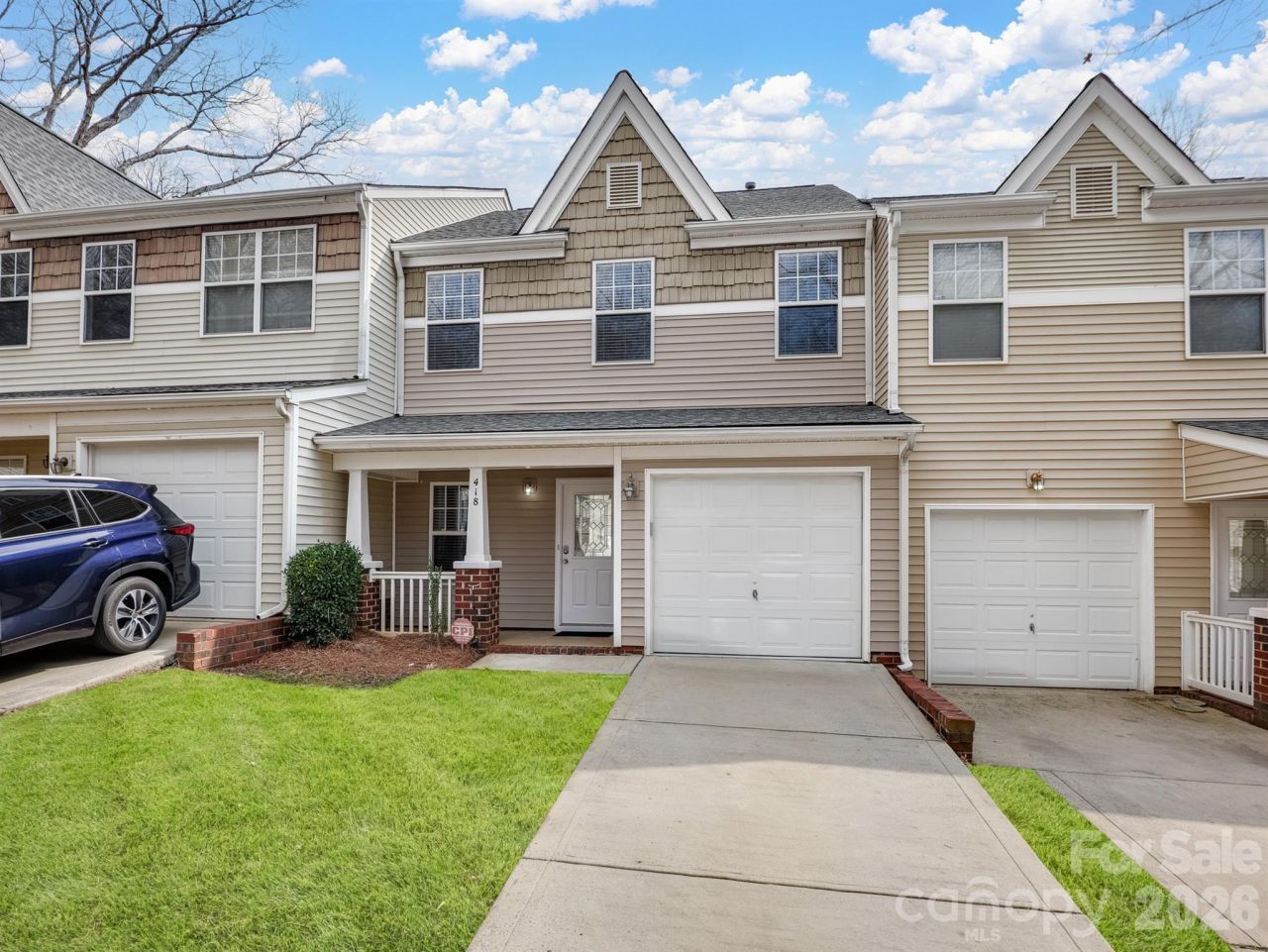 418 Doughton Lane, Charlotte, NC 28217 Main Photo