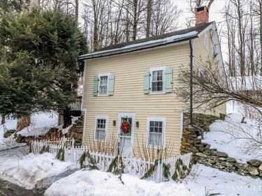 3 Gelston, Sherman, CT 06784