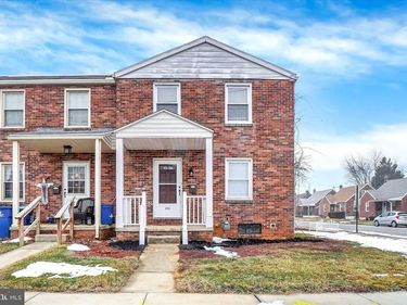 258 N SEWARD STREET, YORK, PA 17404