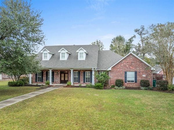 1056 Kincade Court, Lake Charles, LA 70611
