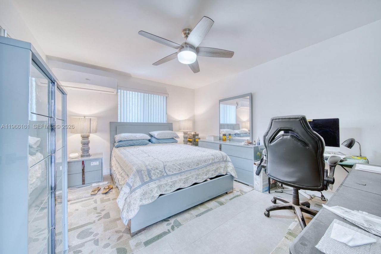 2841 SW 24th Ter, Miami, FL 33145 Photo