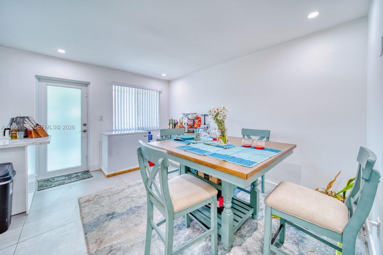 2841 SW 24th Ter, Miami, FL 33145 Photo