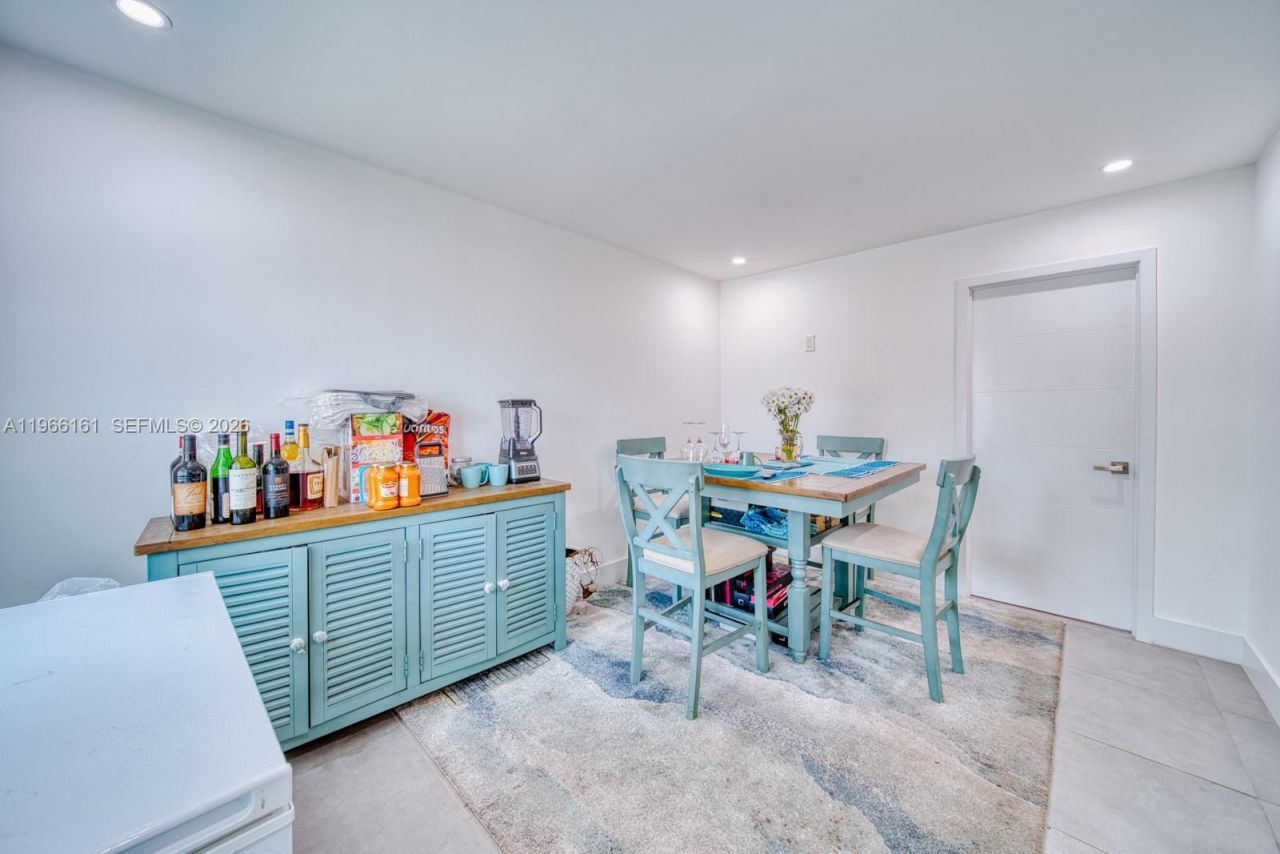 2841 SW 24th Ter, Miami, FL 33145 Photo