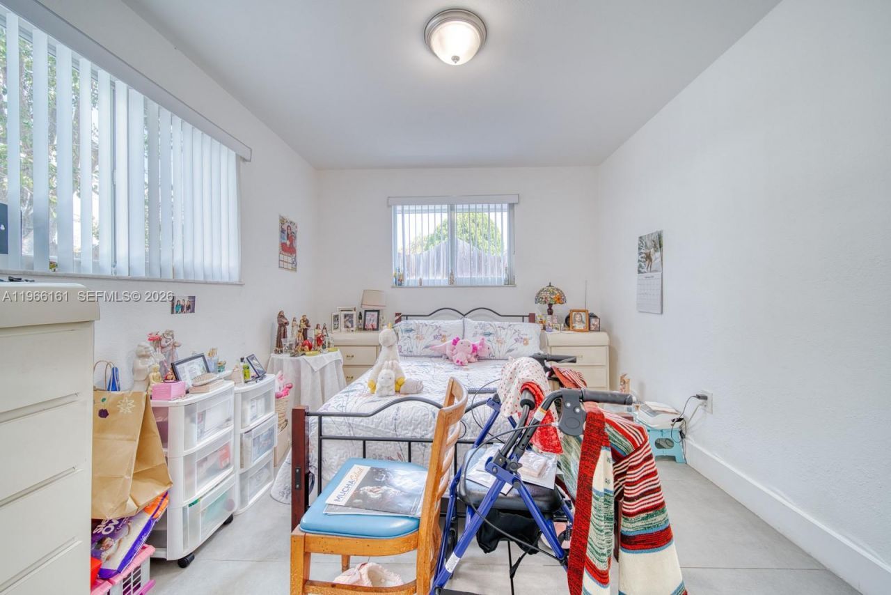 2841 SW 24th Ter, Miami, FL 33145 Photo