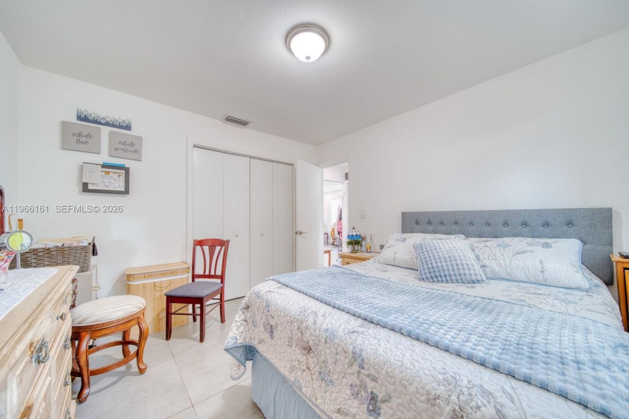 2841 SW 24th Ter, Miami, FL 33145 Photo