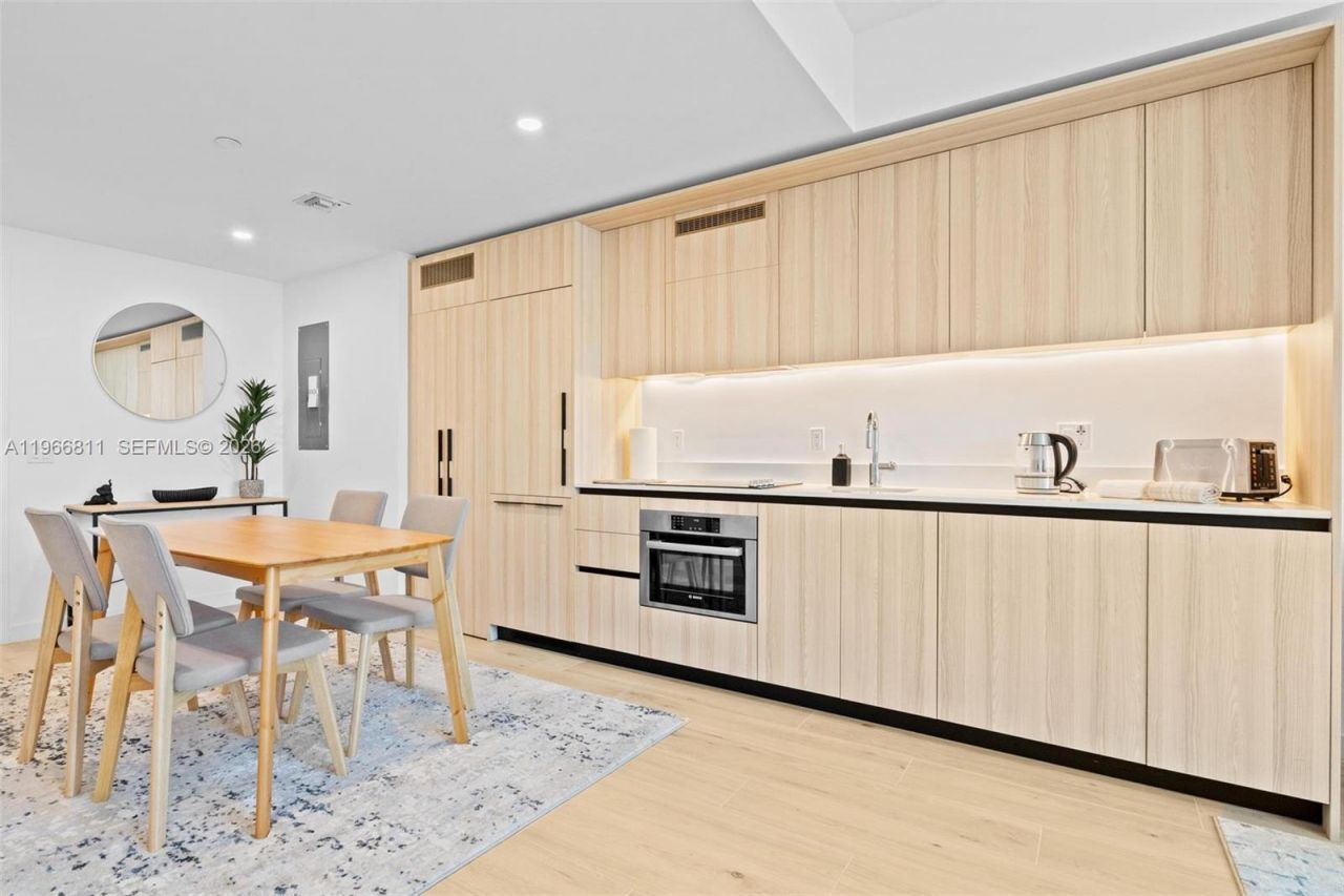 225 N Miami Ave , Unit 3307, Miami, FL 33128 Photo