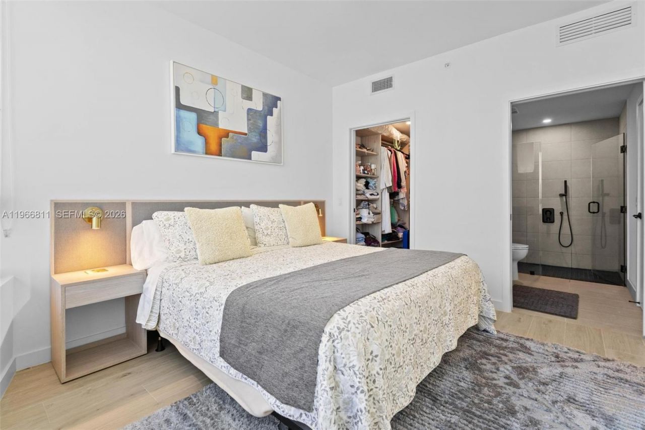 225 N Miami Ave , Unit 3307, Miami, FL 33128 Photo