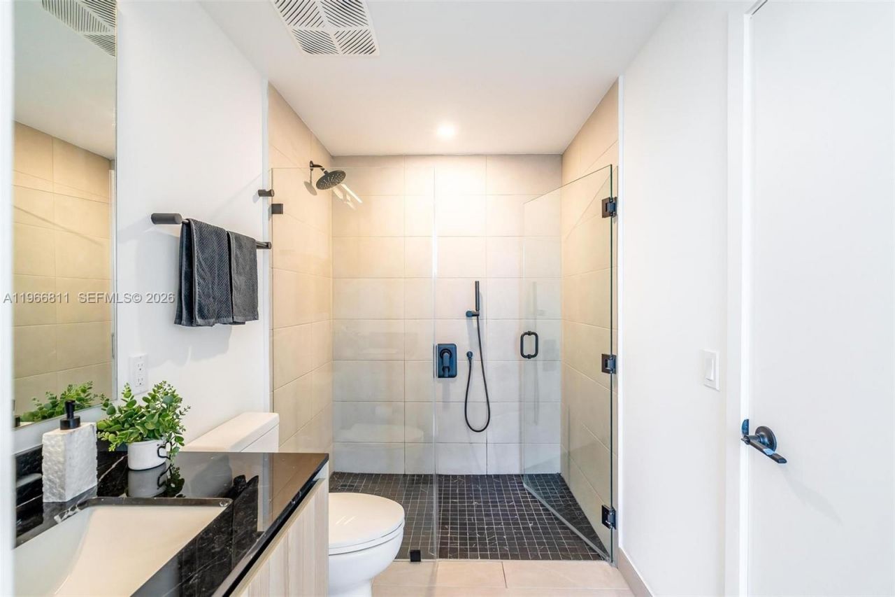 225 N Miami Ave , Unit 3307, Miami, FL 33128 Photo